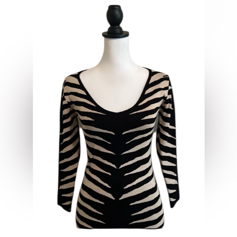 Stiletto’s, Black/Tan Zebra Sweater 3/4 Sleeve V-neck Dress, Size S NWOT
